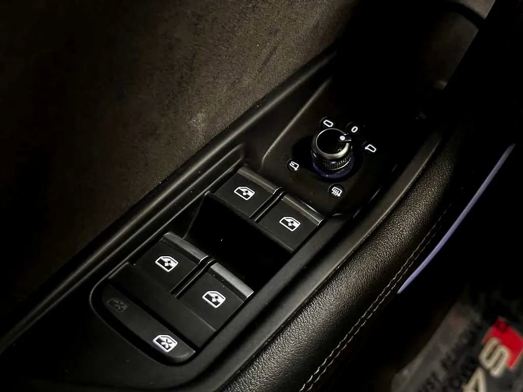 Used 2019 Audi S4 Premium Plus w/ Premium Plus Package AWD/4WD image 25