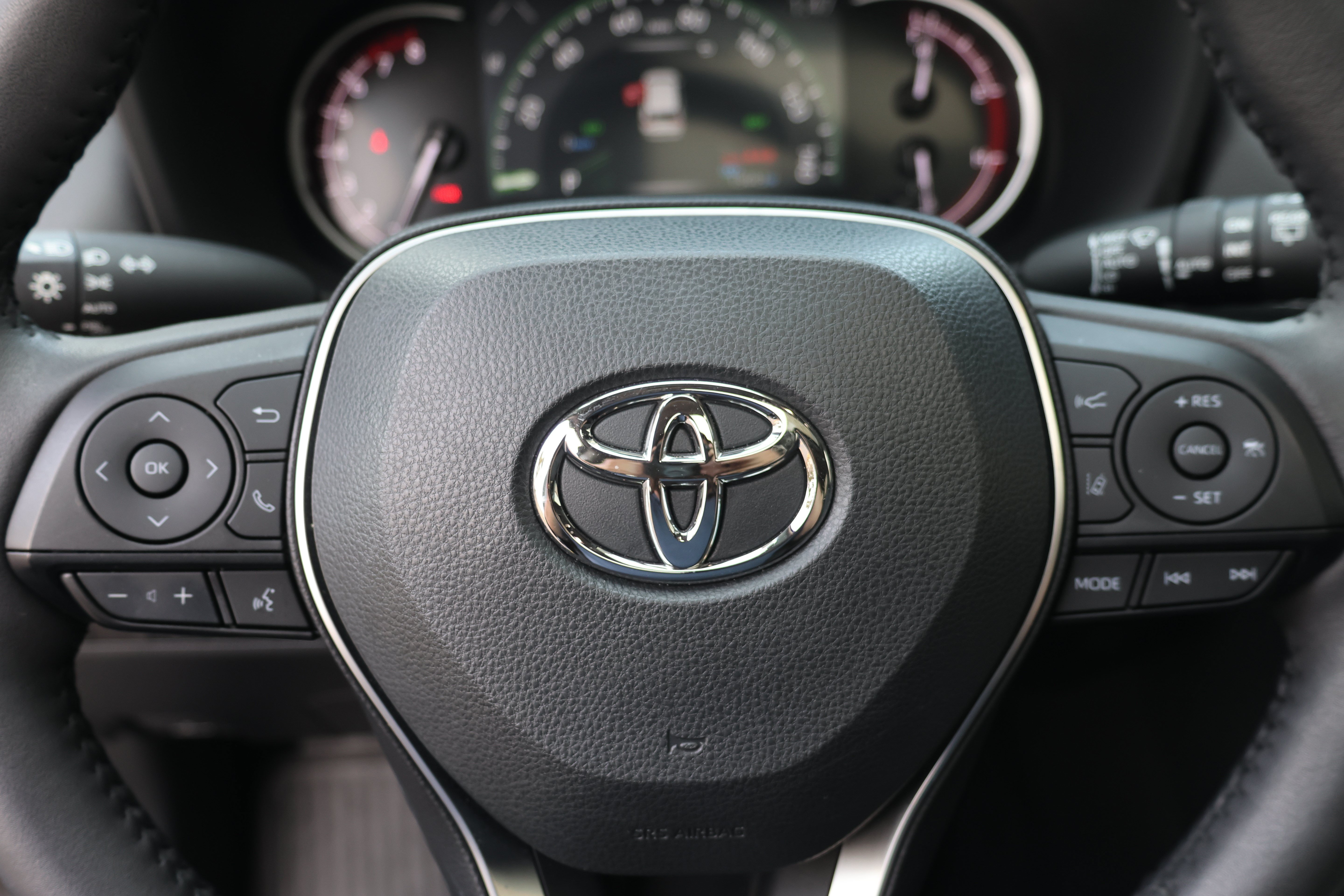 Used 2024 Toyota RAV4 XLE w/ Convenience Package AWD/4WD image 27