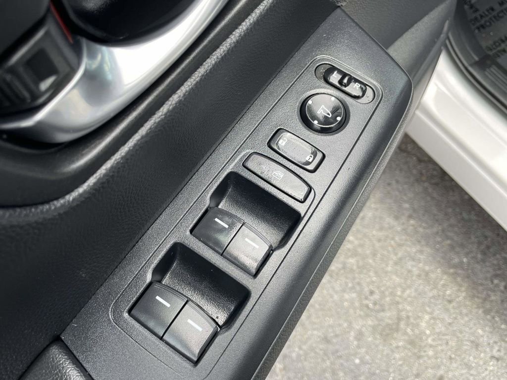 Used 2025 Honda CR-V Sport-L image 26