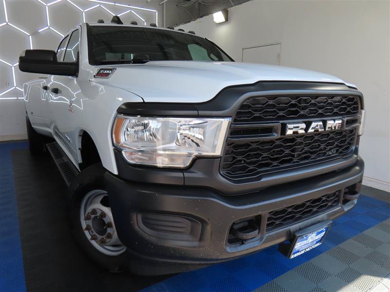 Used 2022 RAM 3500 Tradesman AWD/4WD image 2