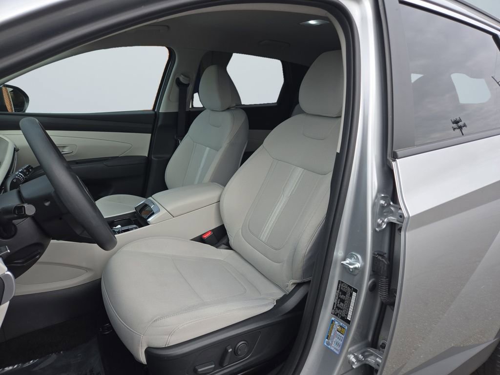 Used 2025 Hyundai Tucson SEL image 9