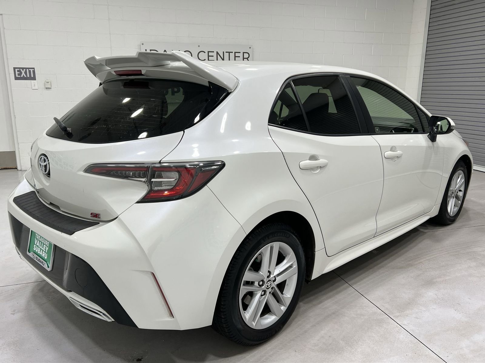 Used 2019 Toyota Corolla SE w/ Carpet Mat Package image 8