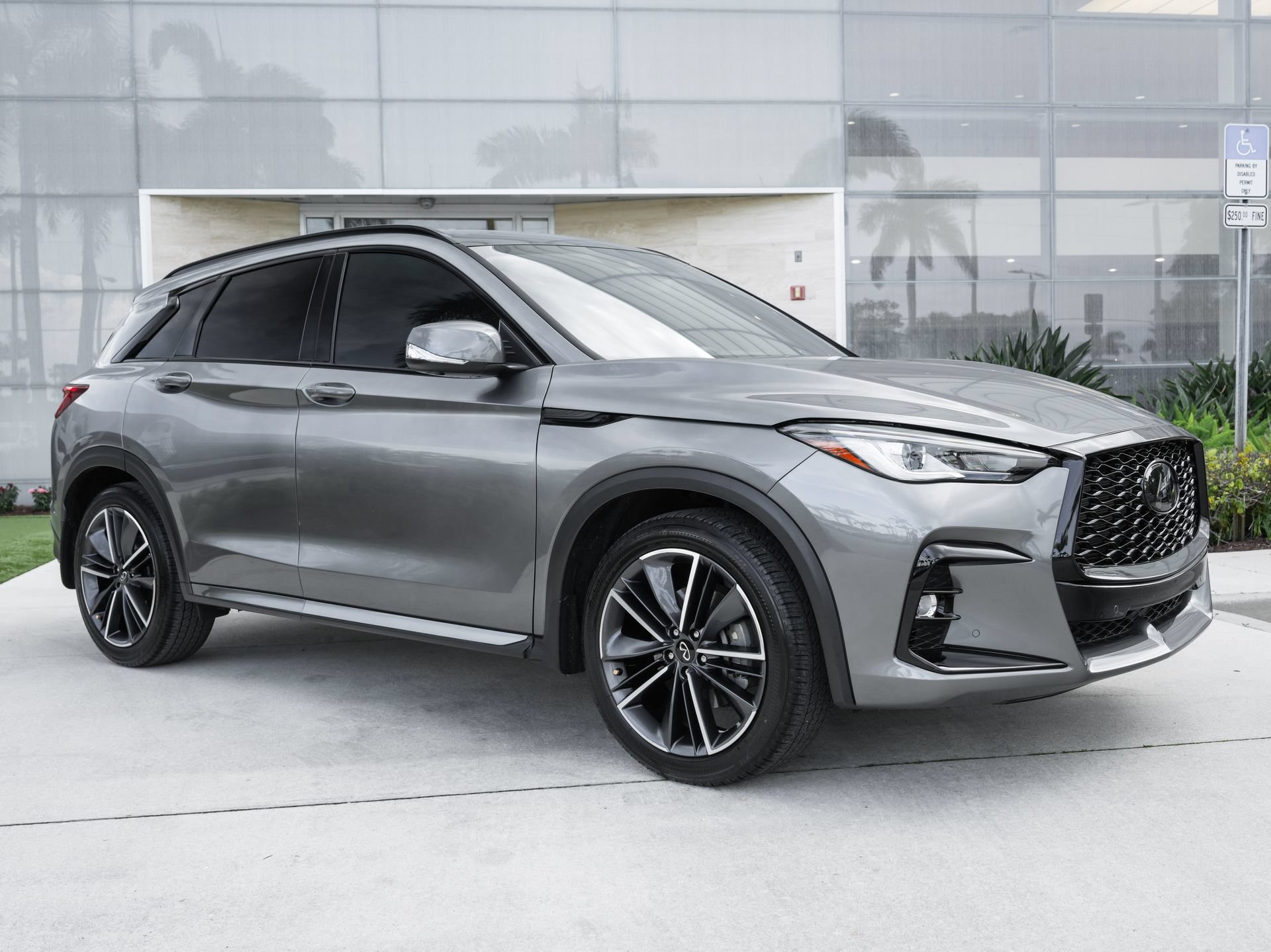 Certified 2024 INFINITI QX50 Sport FWD image 2