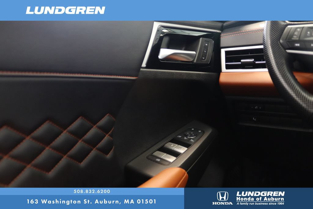Used 2022 Mitsubishi Outlander SEL AWD/4WD image 32