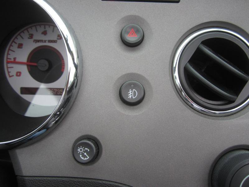 Used 2006 Pontiac Solstice Convertible w/ Premium Package image 32