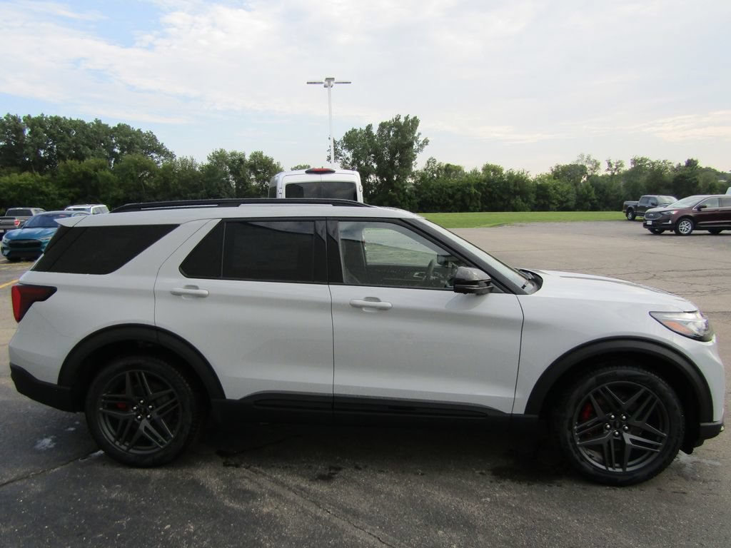 New 2027 Ford Explorer ST w/ Sun And Sound Package AWD/4WD image 14