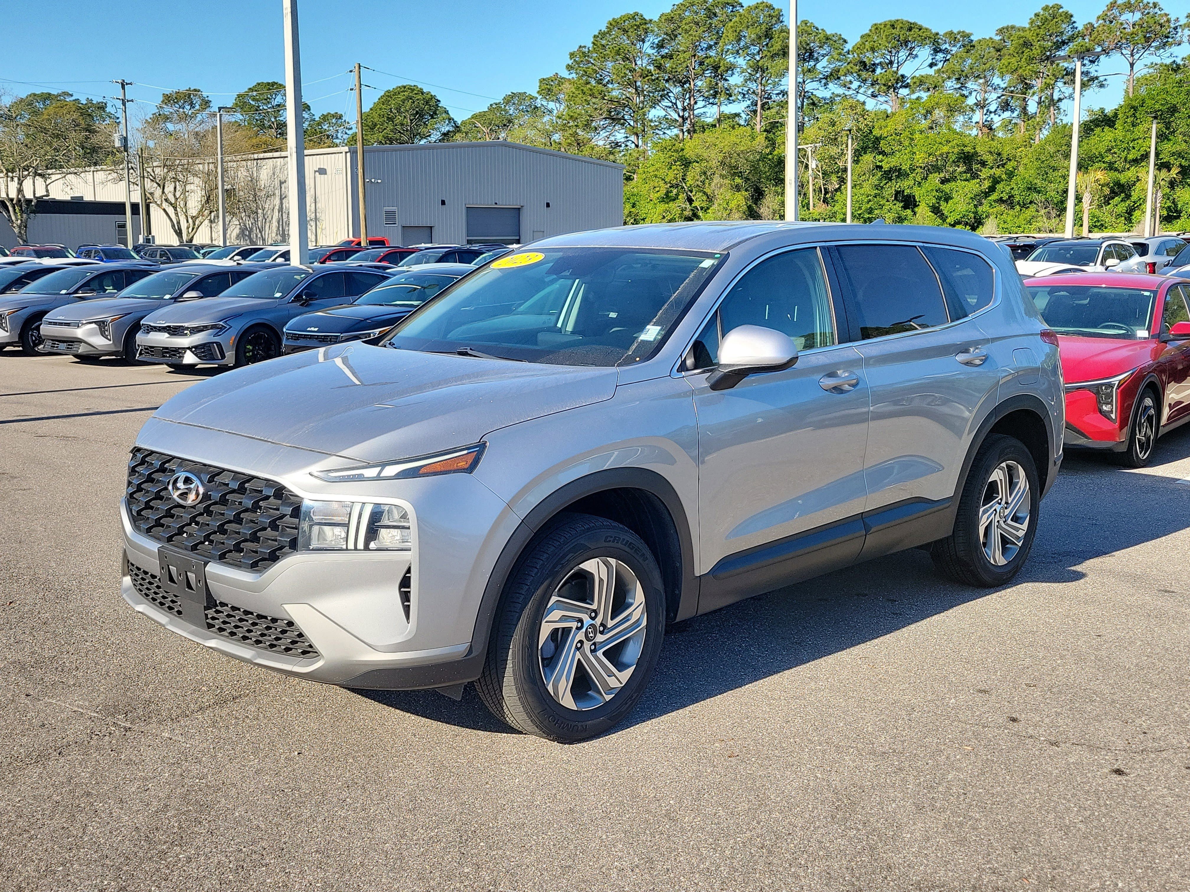 Used 2023 Hyundai Santa Fe SE w/ Cargo Package image 3
