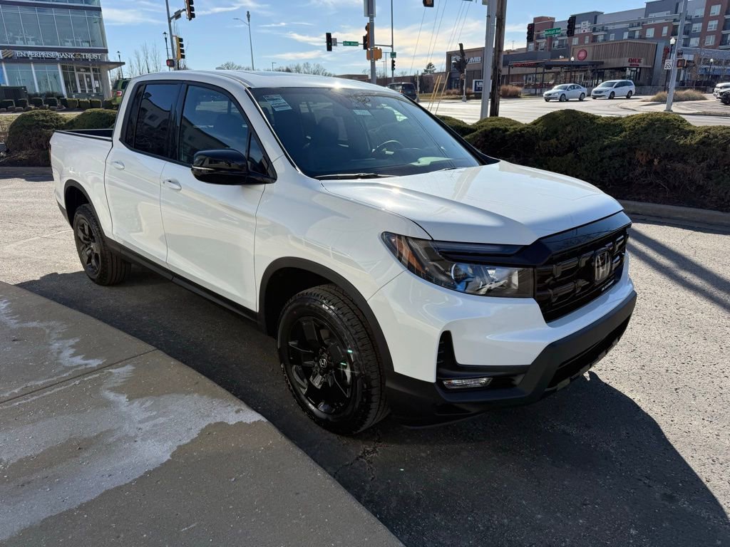 New 2026 Honda Ridgeline Black Edition image 3