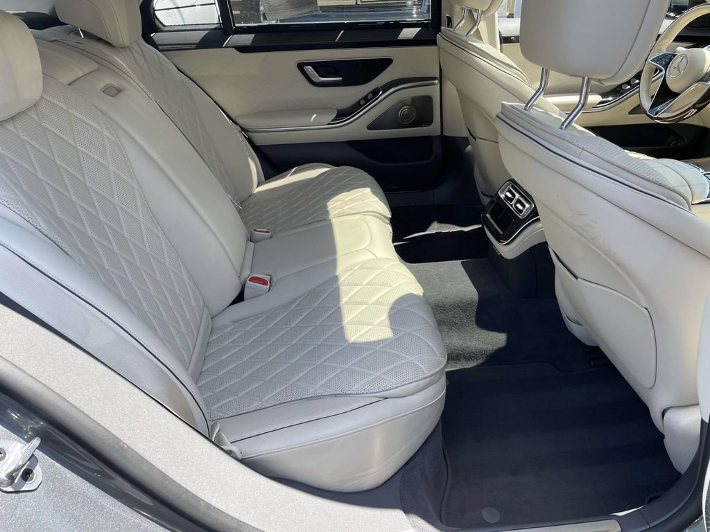 Used 2022 Mercedes-Benz S 580 4MATIC Sedan image 19