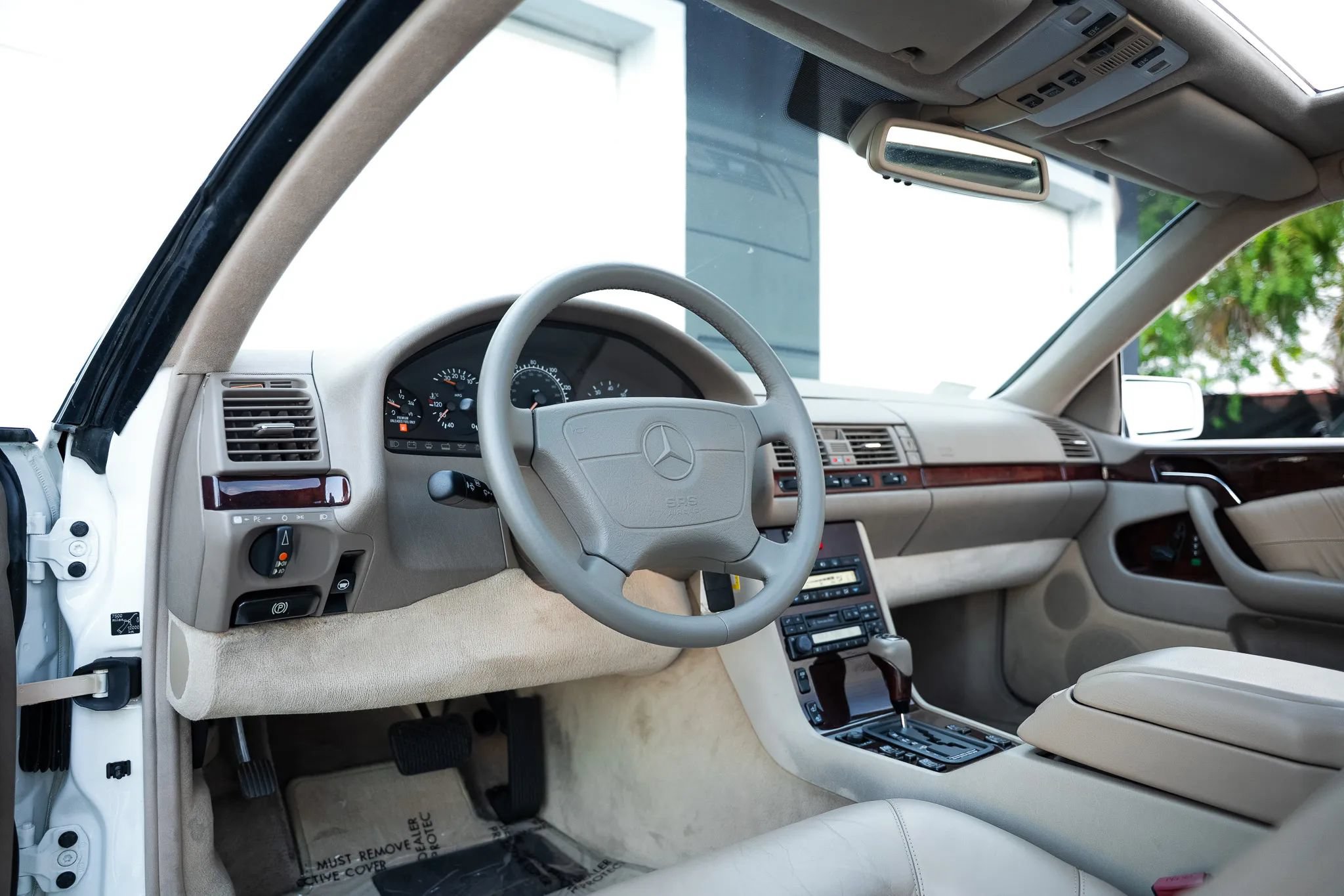 Used 1997 Mercedes-Benz S 500 Coupe image 25