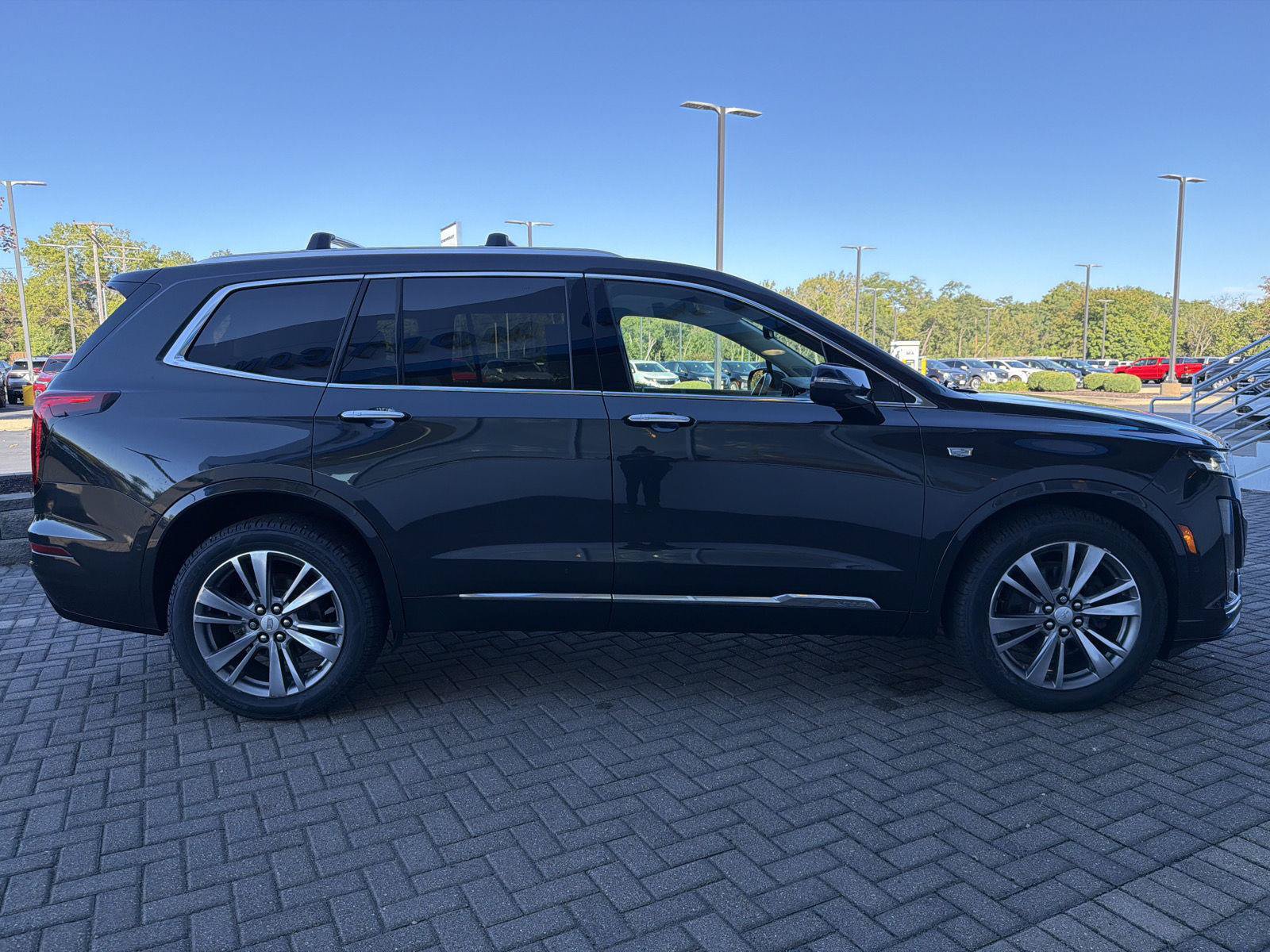 Used 2020 Cadillac XT6 Premium Luxury FWD image 6