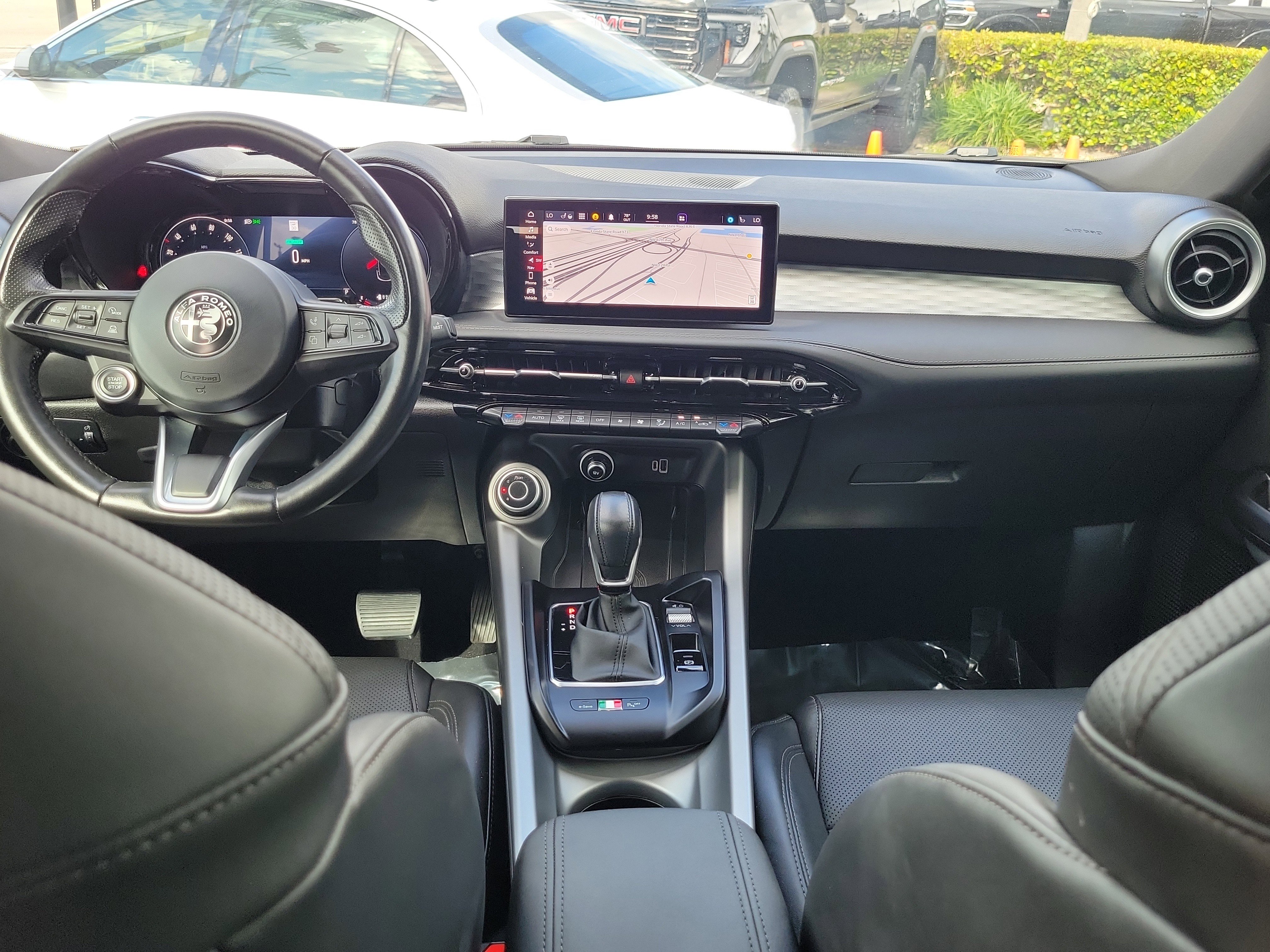 Used 2024 Alfa Romeo Tonale Ti w/ Premium Interior Package AWD/4WD image 19