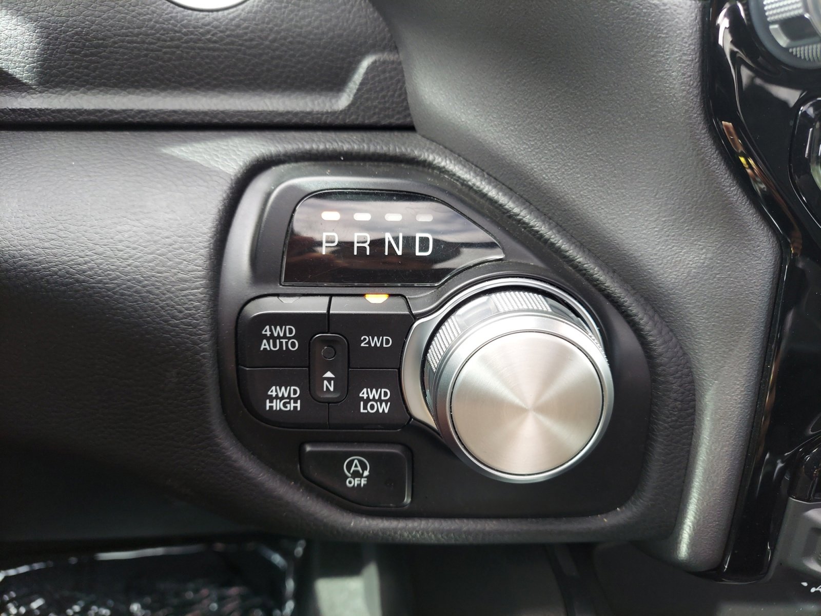 Certified 2024 RAM 1500 Laramie image 21