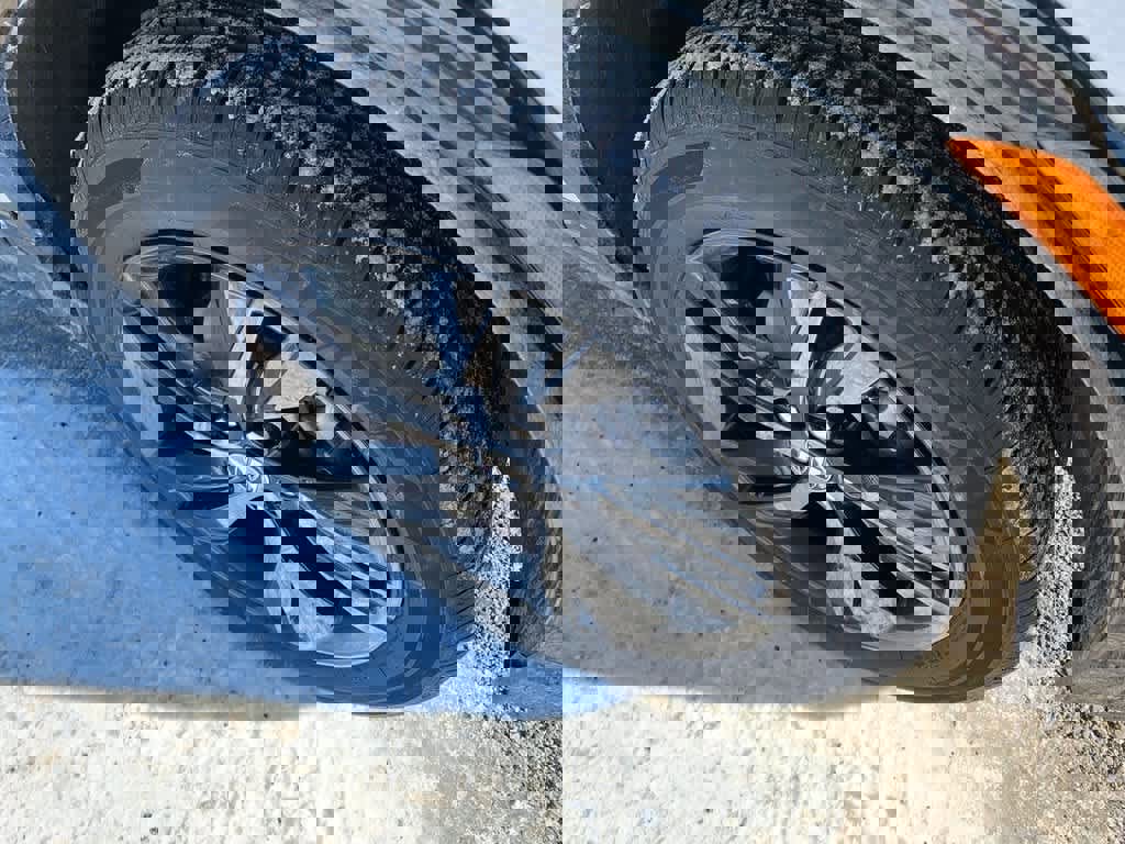 Certified 2024 Buick Encore GX Sport Touring image 10