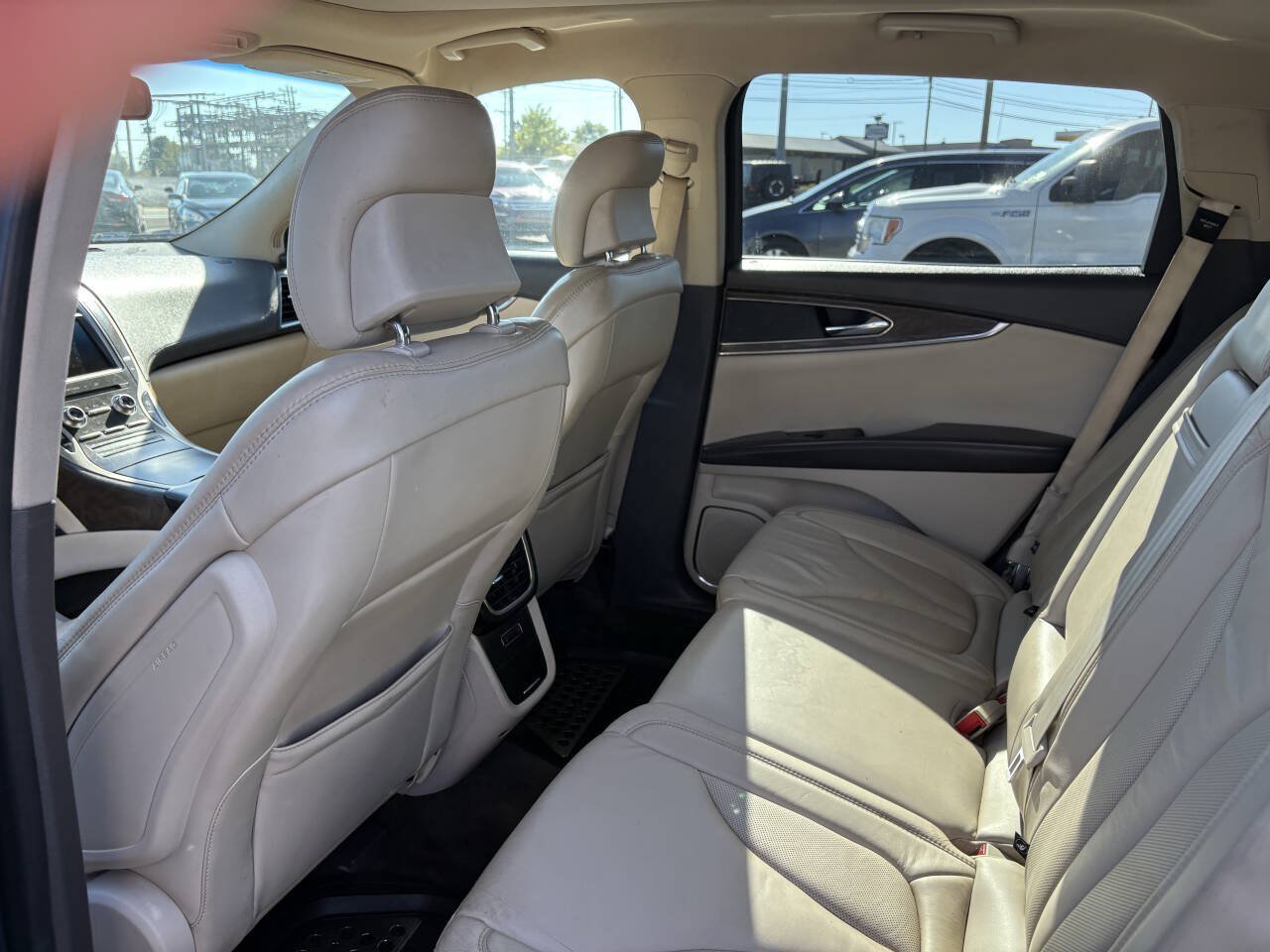Used 2016 Lincoln MKX Select w/ Climate Package AWD/4WD image 15
