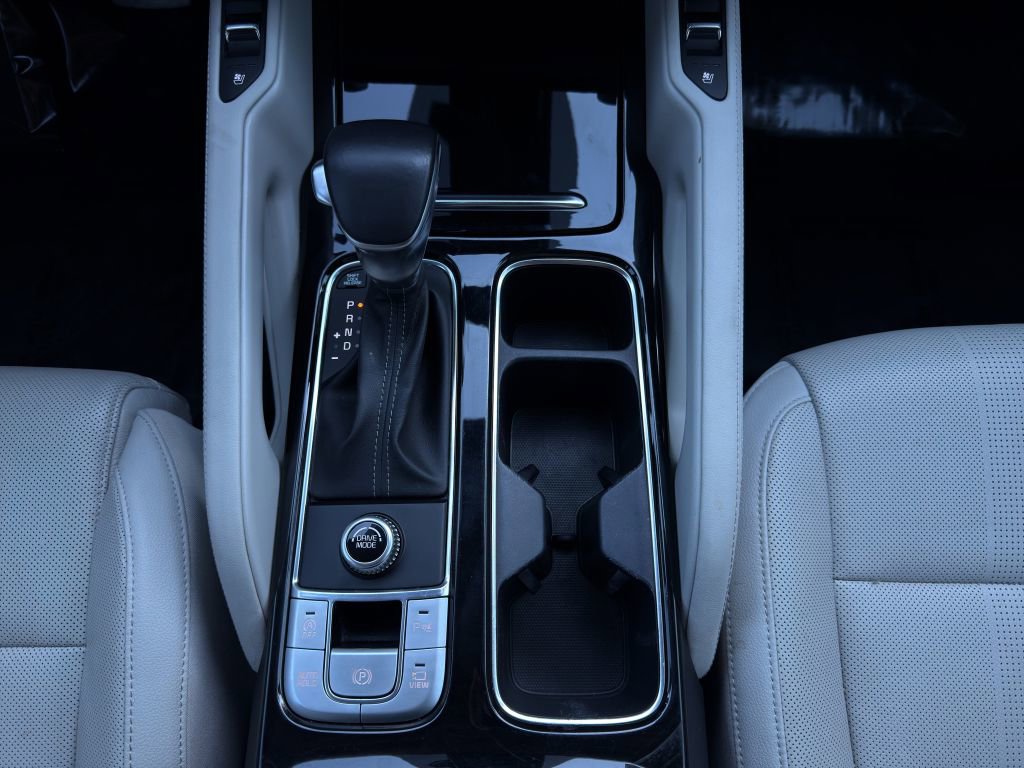 Used 2022 Kia Telluride SX w/ Towing Package image 19