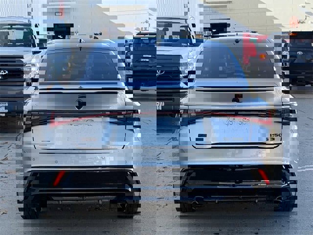 Used 2021 Lexus IS 350 F Sport image 5