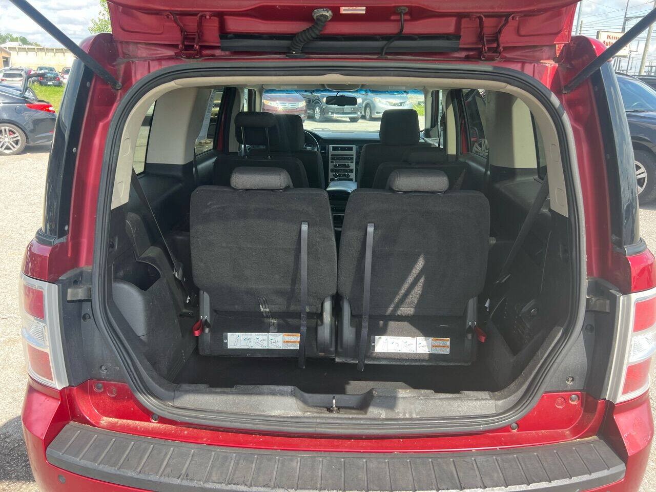 Used 2009 Ford Flex SE FWD image 14