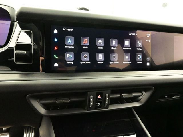 New 2025 Porsche Cayenne GTS AWD/4WD image 10