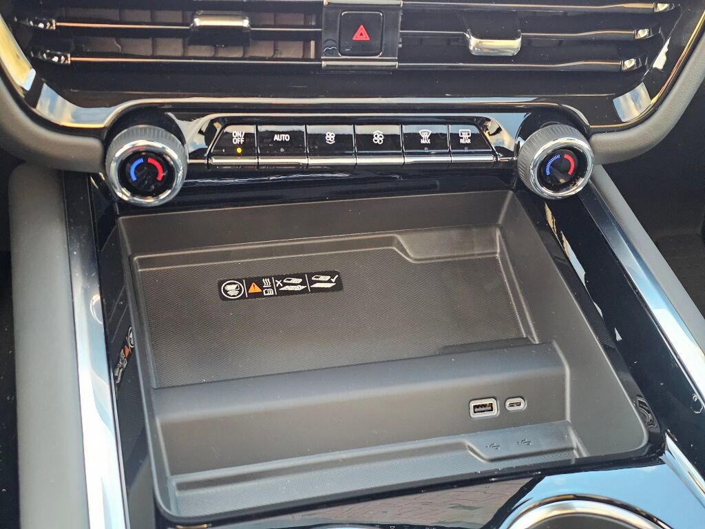 New 2026 Chevrolet Tahoe High Country w/ Sun And Tow Package image 16