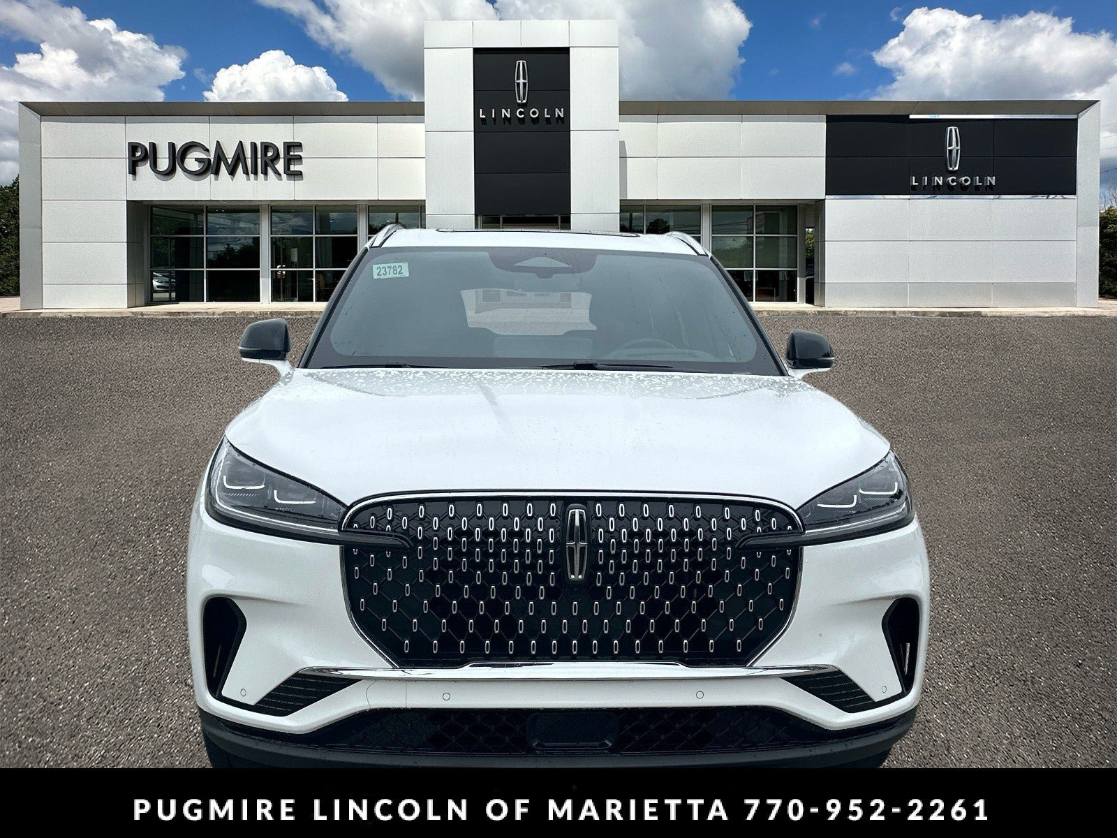 New 2026 Lincoln Aviator Reserve w/ Illumination Package AWD/4WD image 2