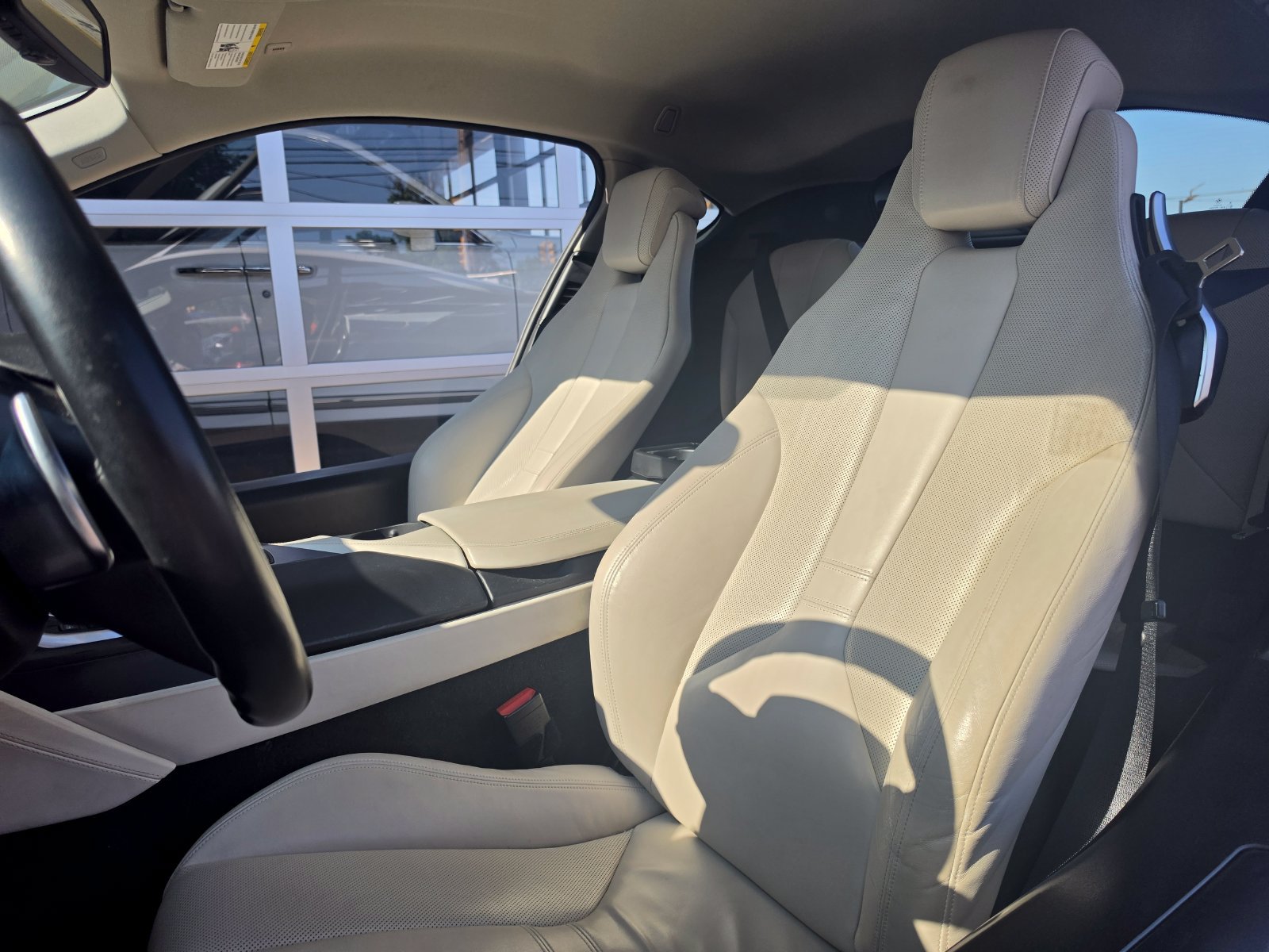 Used 2015 BMW i8 AWD/4WD image 8