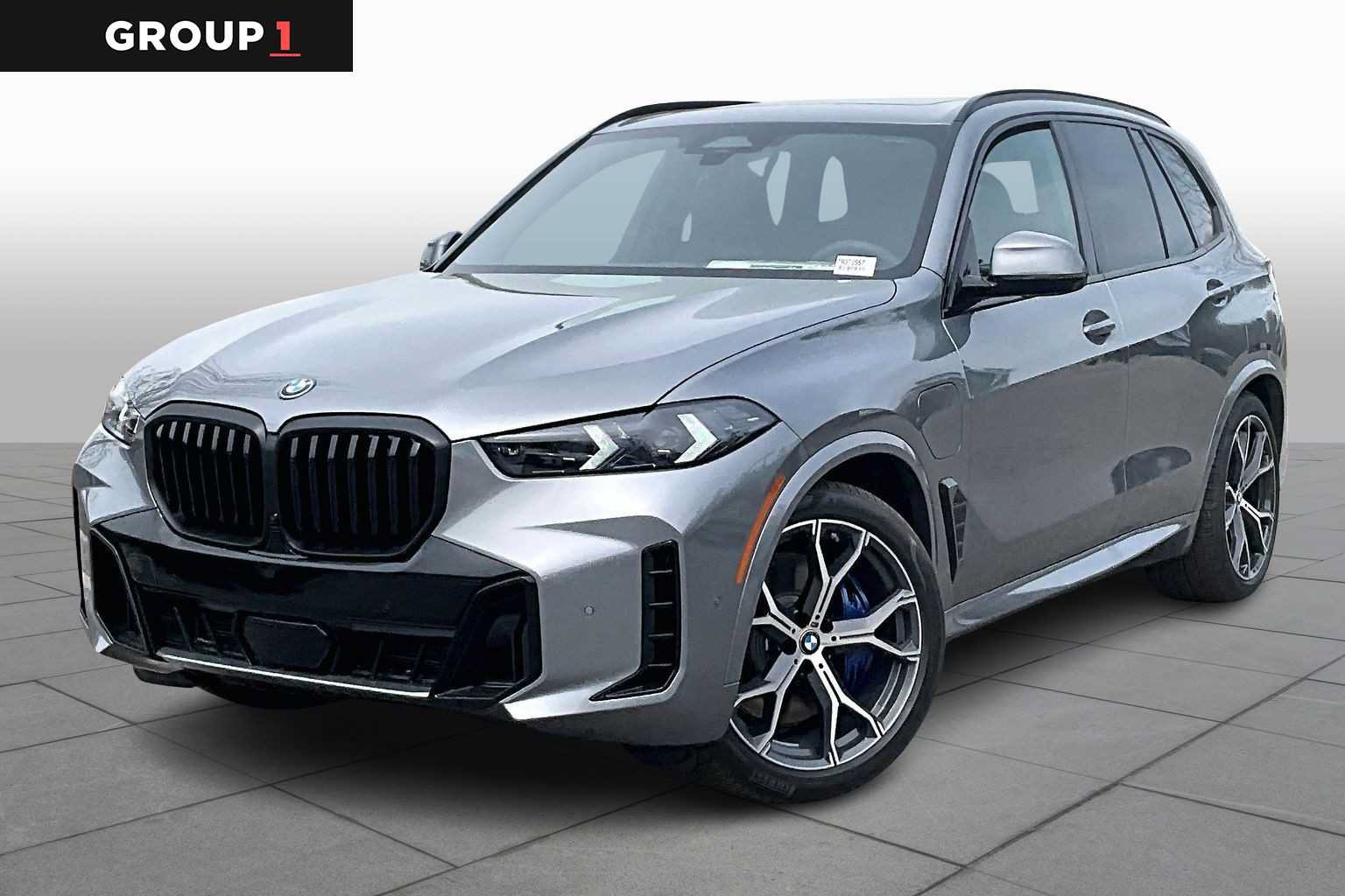 New 2026 BMW X5 xDrive50e w/ M Sport Package