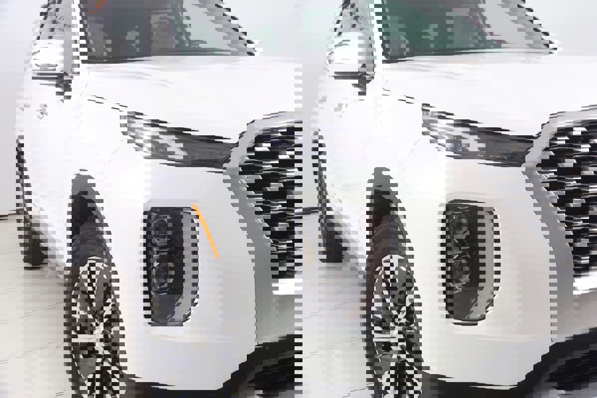 Used 2022 Hyundai Palisade SEL w/ Cargo Package image 18