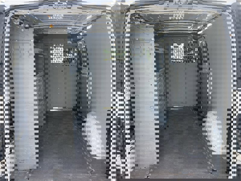 Used 2020 Mercedes-Benz Metris w/ Safety Package image 8