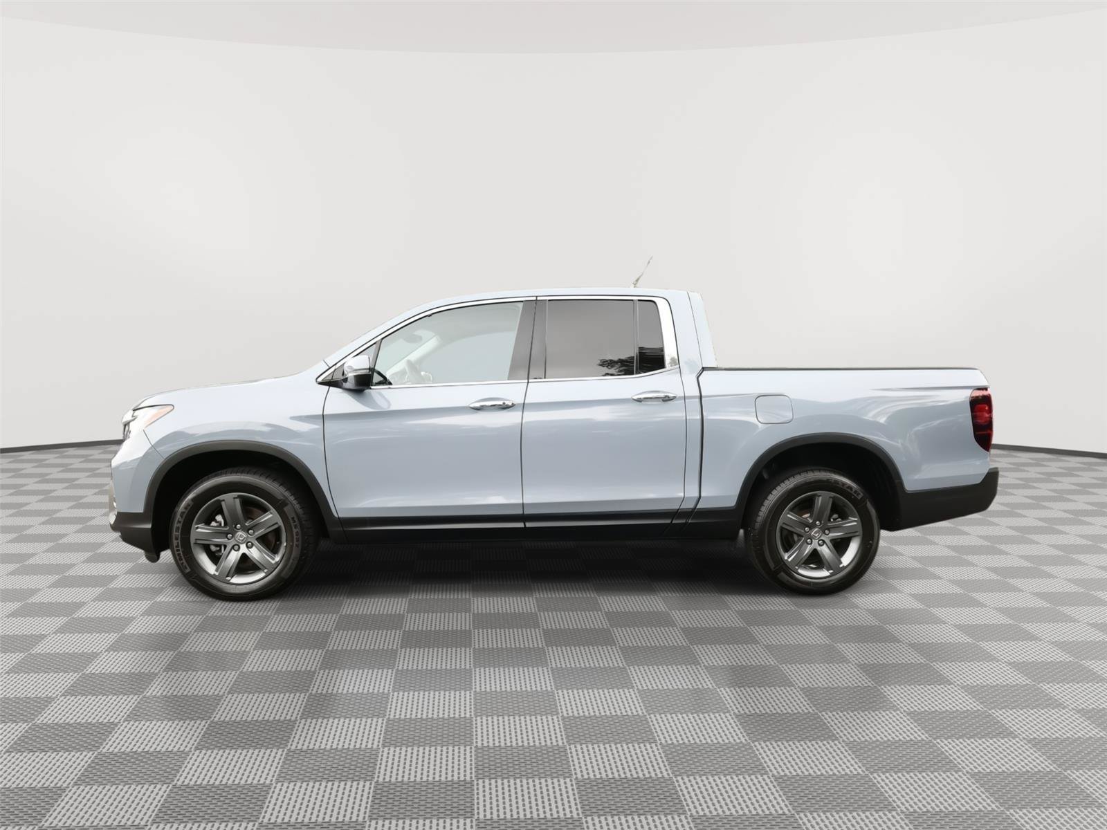 Used 2023 Honda Ridgeline RTL-E image 4