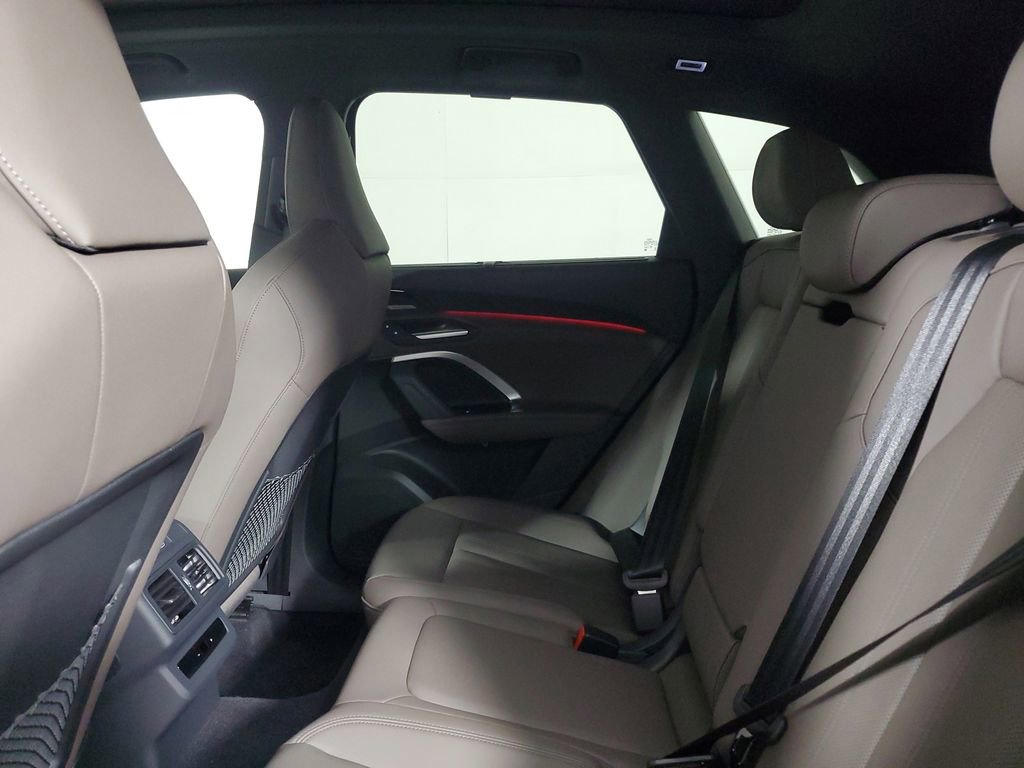 New 2025 Audi Q5 Premium Plus image 12