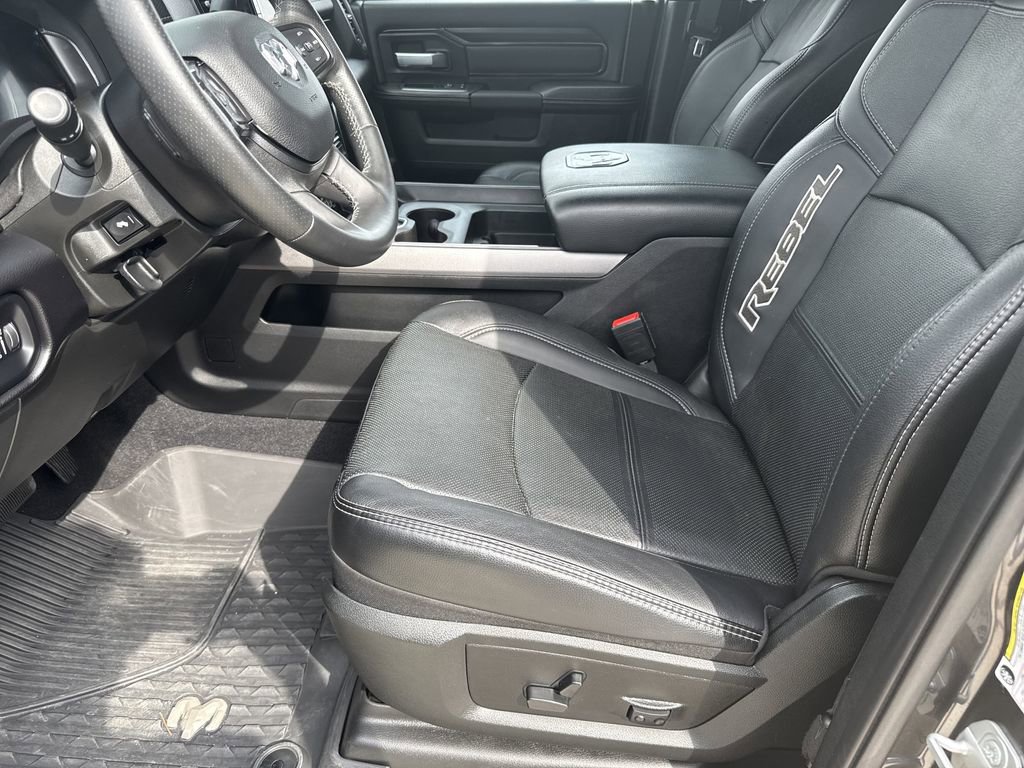 Used 2024 RAM 2500 Rebel w/ Towing Technology Group image 12