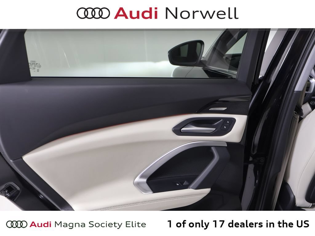 Used 2025 Audi Q5 Premium w/ Premium Plus AWD/4WD image 22