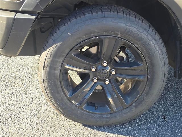 Used 2024 RAM 1500 Classic Warlock image 30