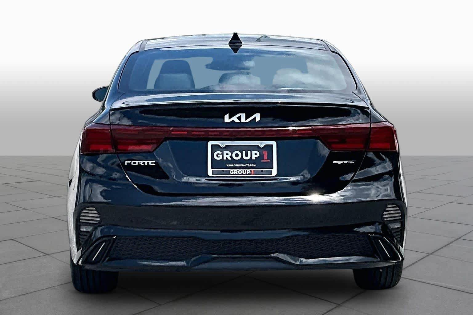 Used 2023 Kia Forte GT-Line FWD image 5