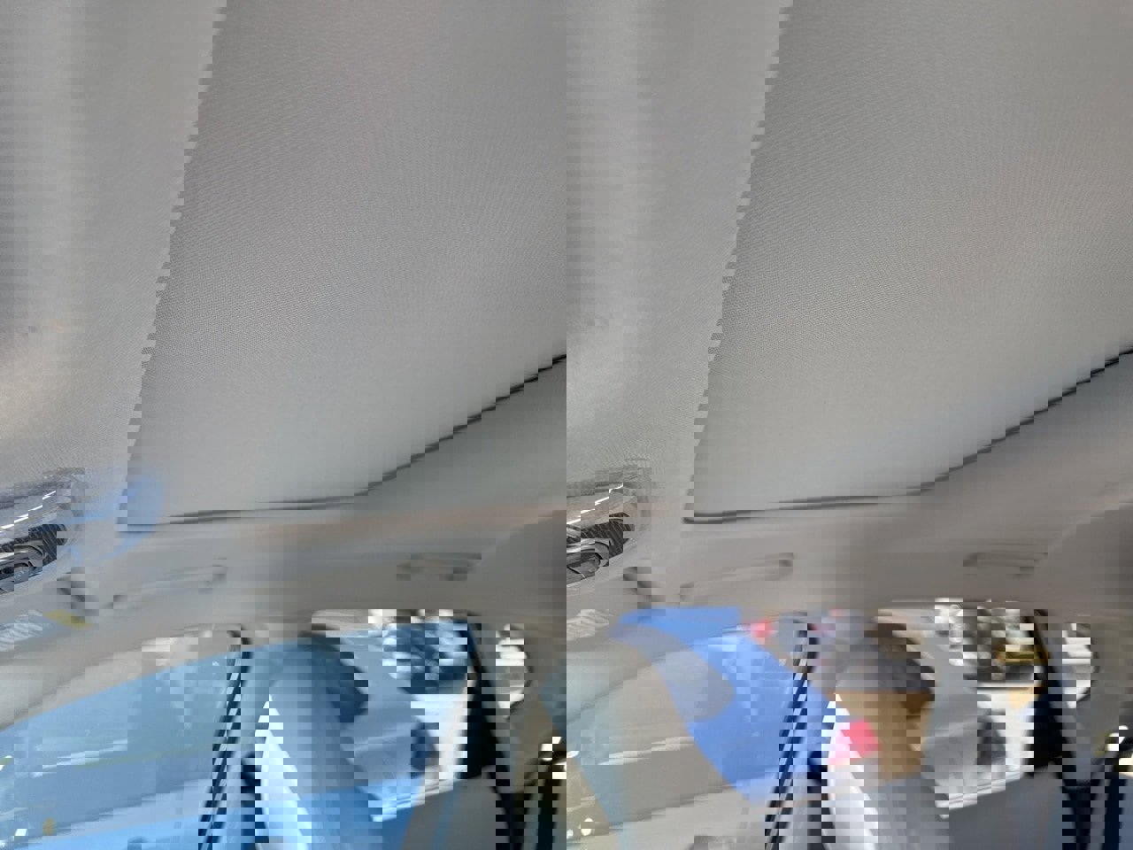 Used 2024 Hyundai Kona Limited image 9