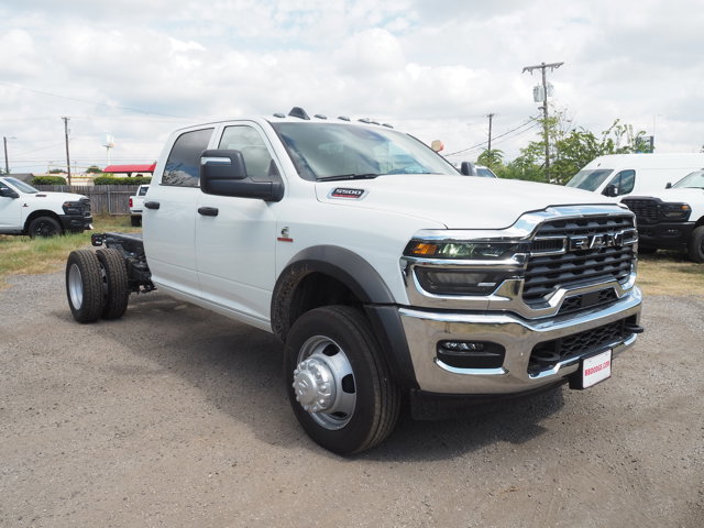 New 2026 RAM 5500 Tradesman w/ Chrome Appearance Group image 4