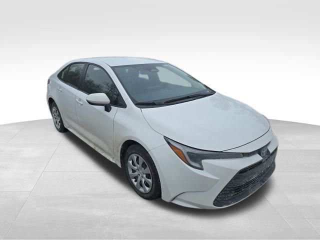 Used 2024 Toyota Corolla LE image 8
