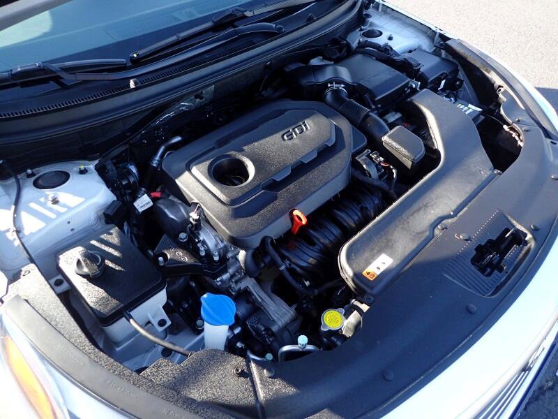 Used 2015 Hyundai Sonata SE FWD image 21