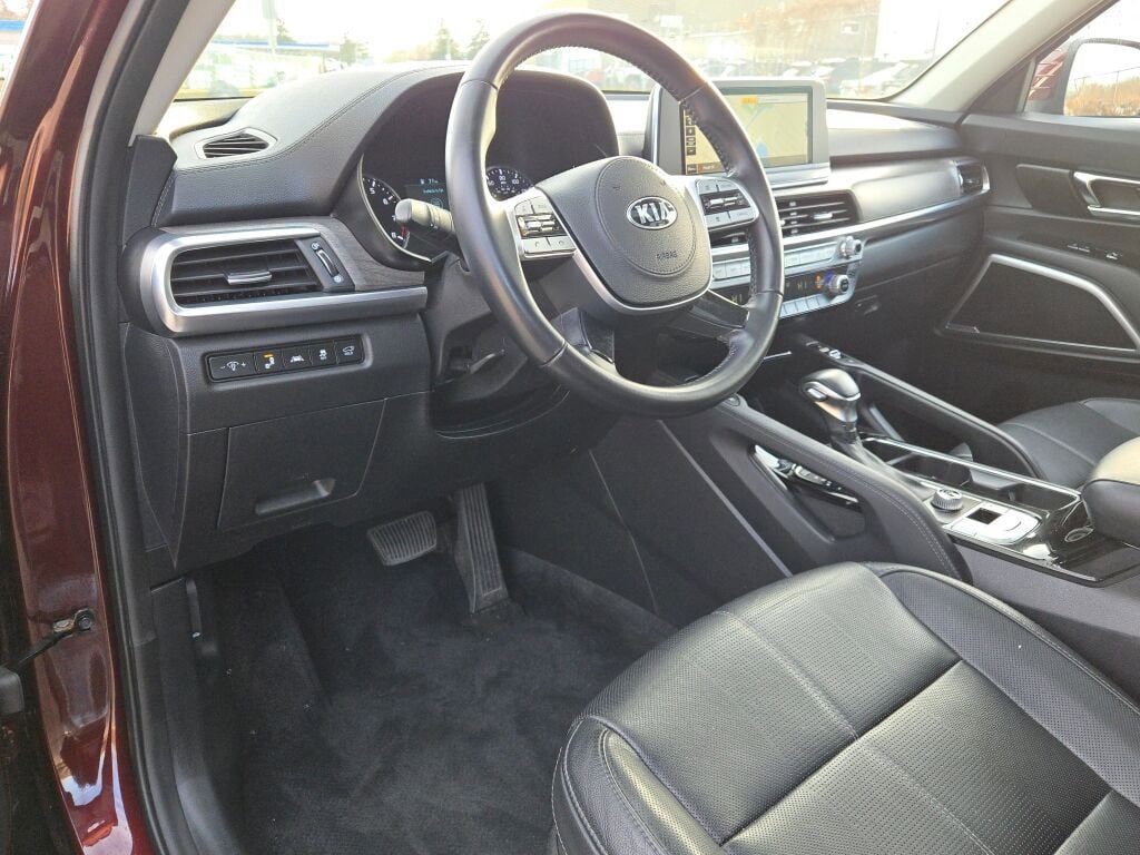 Used 2020 Kia Telluride EX image 22