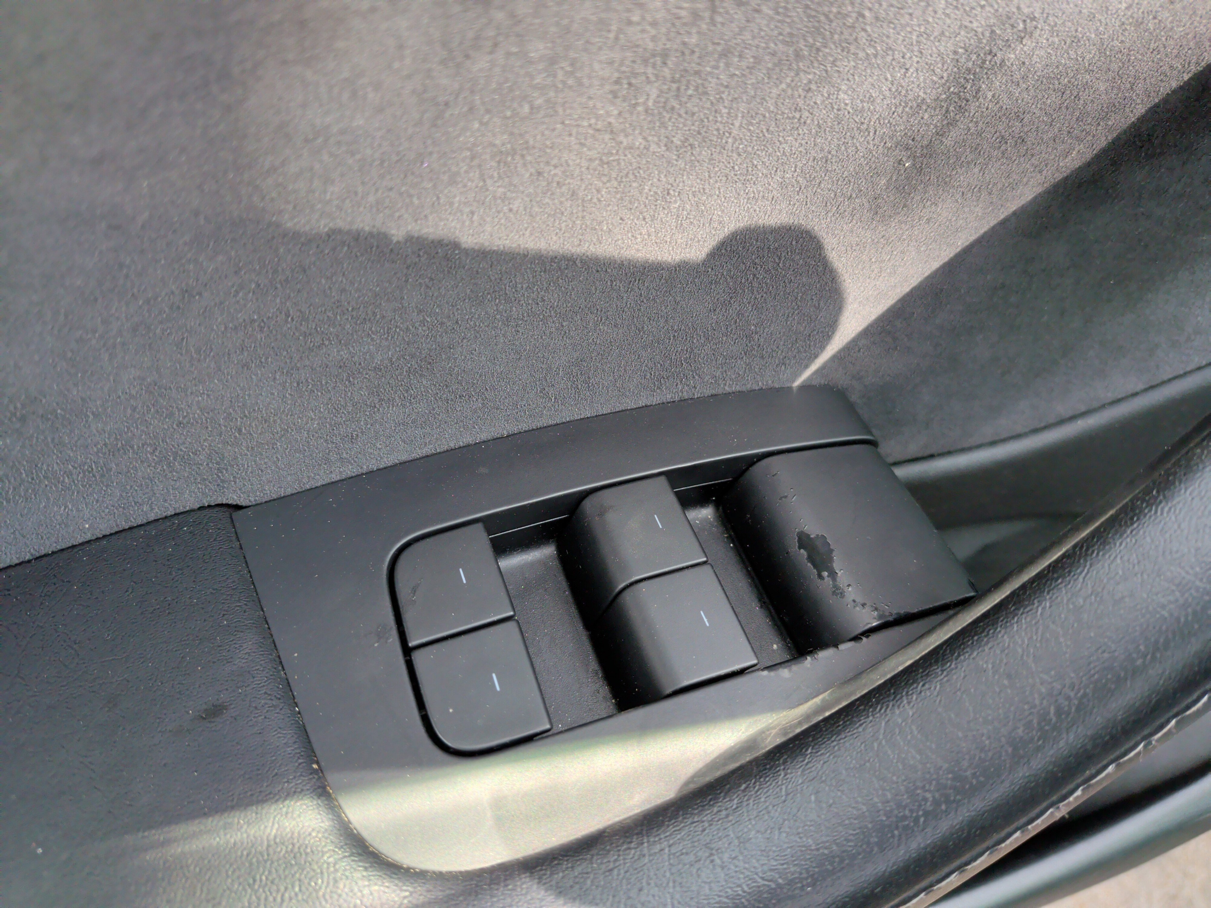 Used 2022 Tesla Model 3 Standard Range image 15