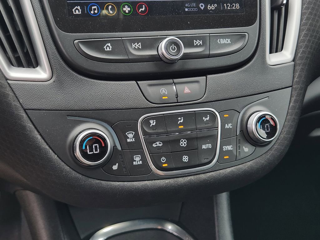 Used 2025 Chevrolet Malibu LT image 20