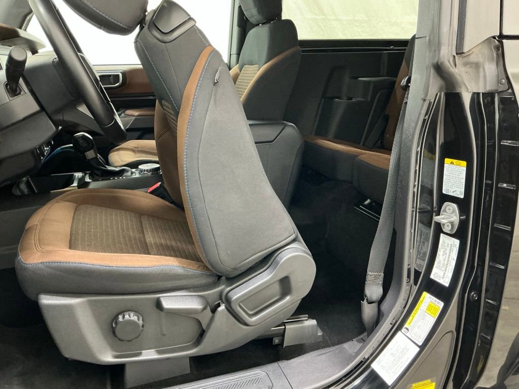 Used 2023 Ford Bronco Outer Banks image 20