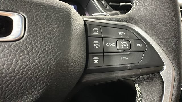 New 2026 Jeep Grand Cherokee L Laredo AWD/4WD image 25
