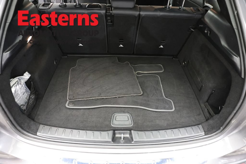 Used 2025 Mercedes-Benz GLA 250 image 9