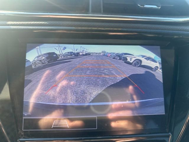 Used 2022 Chevrolet TrailBlazer LT w/ Convenience Package FWD image 14