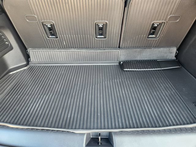 Used 2026 Chevrolet Traverse RS w/ LPO, Floor Liner Package FWD image 34