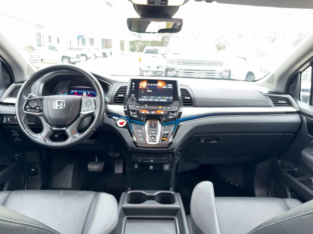 Used 2022 Honda Odyssey Touring image 12