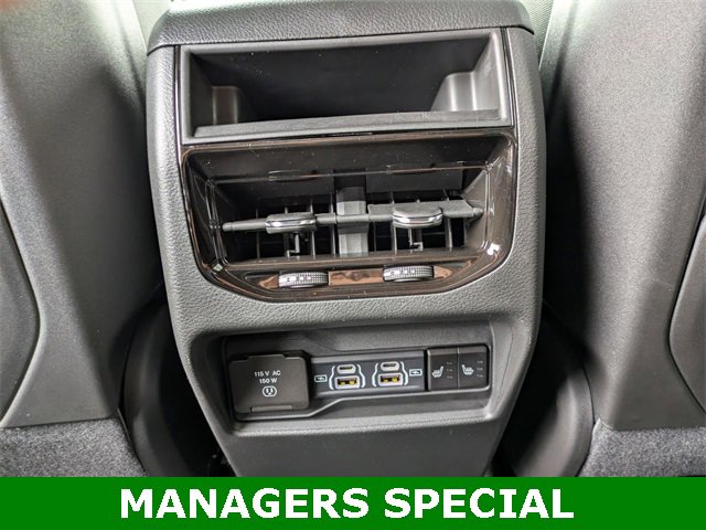 New 2025 Jeep Grand Cherokee Limited w/ Trailer Tow Package image 23