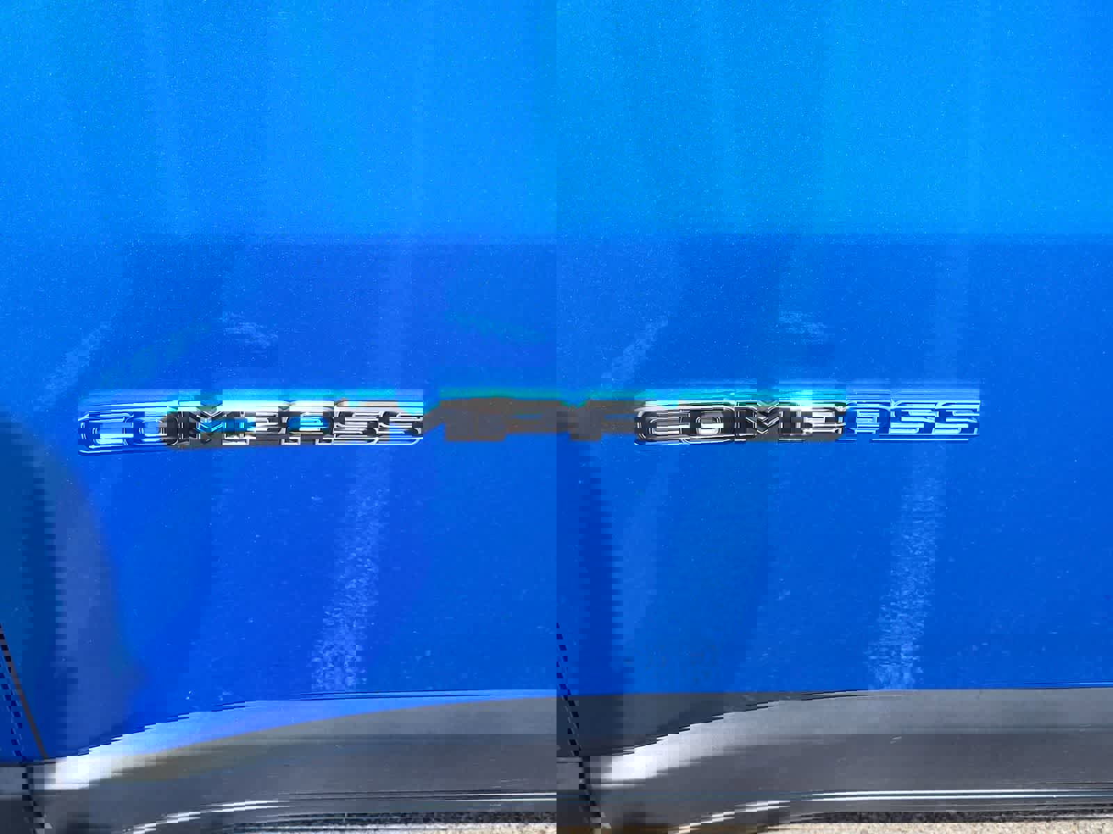 Used 2025 Jeep Compass Sport image 11